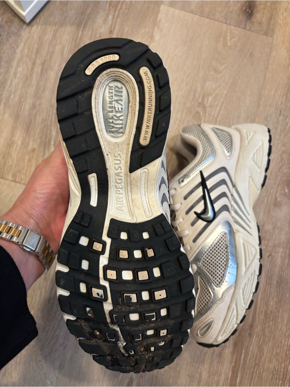 Women’s Silver/Beige Running Shoes - Picture 7 of 10